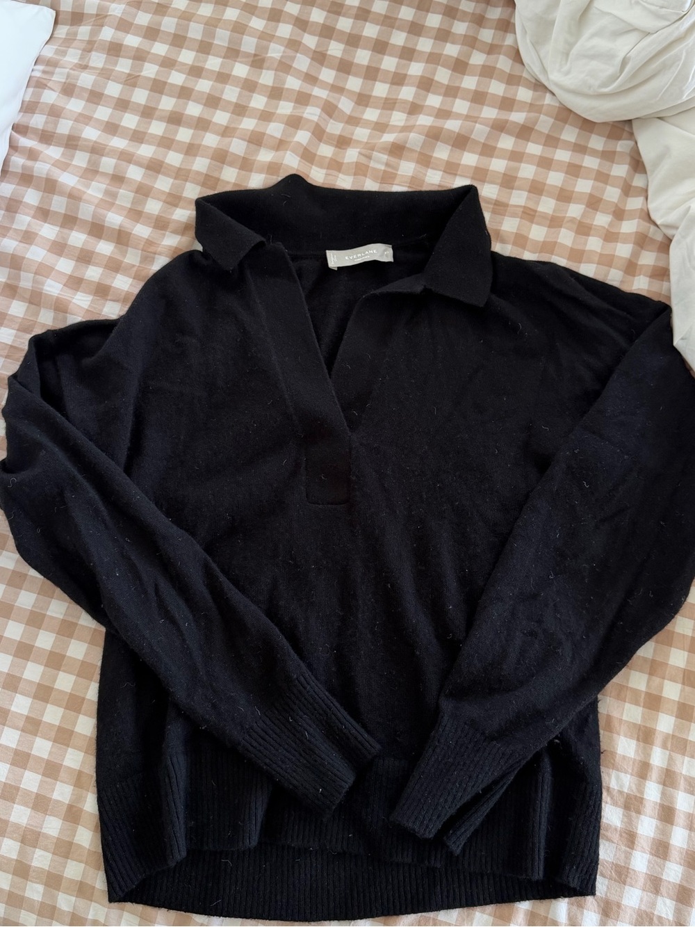 Everlane Black 100% Cashmere V-Neck Polo Sweater